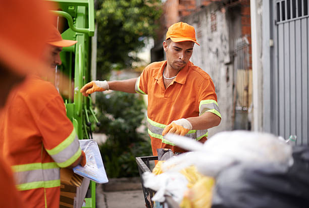 Best Commercial Cleanout Services  in Lindsay, TX
